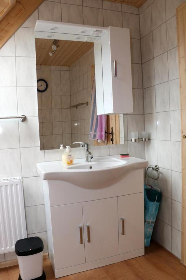 4 Sterne Ferienhaus Habakuk Айбенщок Екстериор снимка